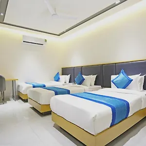 Apple Tree Residency With Free Airport Transffer New Delhi